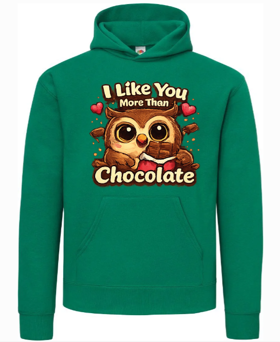 Grüner Hoodie mit Comic-Motiv und Spruch als Beispiel zum Hoodie bedrucken