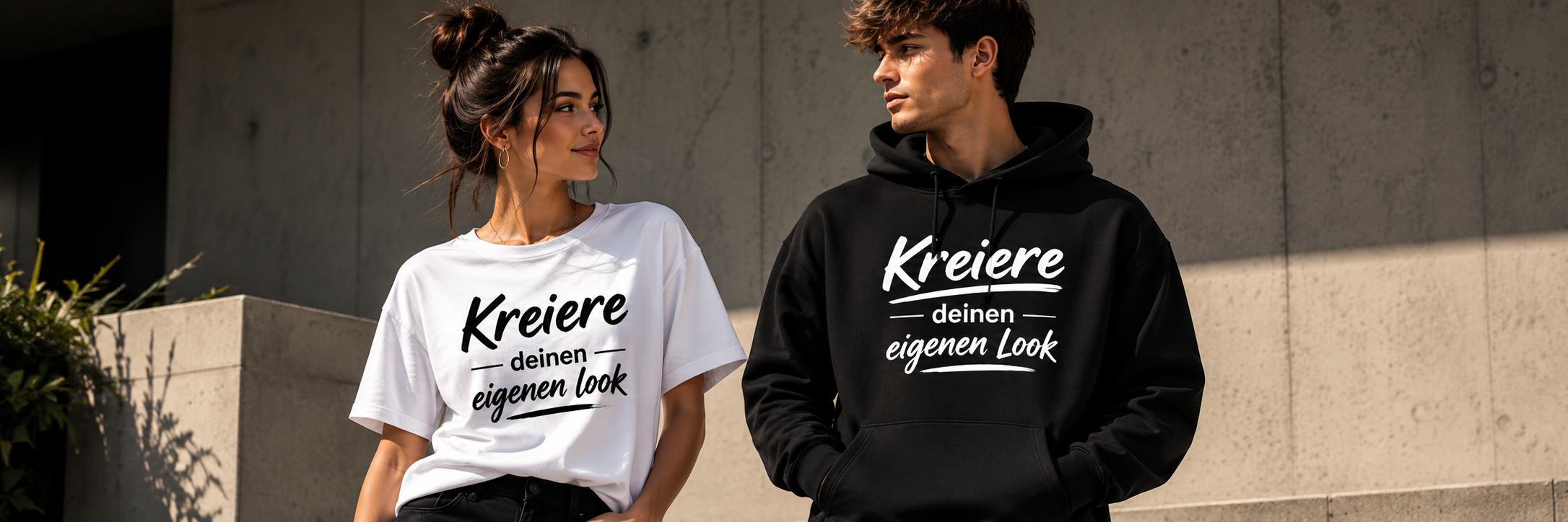 Mann und Frau mit T-Shirt und Hoodie T-Shirt druck